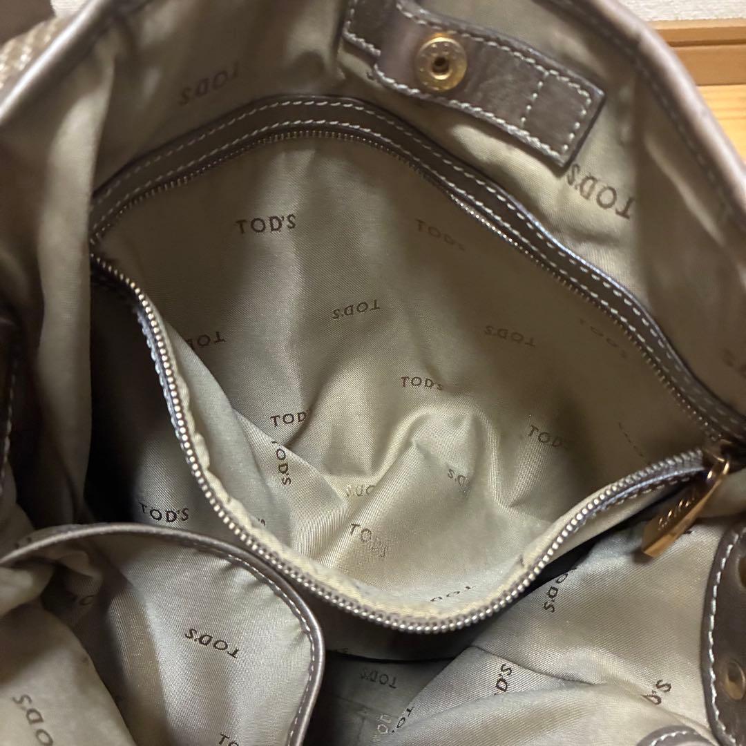 Tod's トッズ Gライン 2way ゴールド金具 ロゴ 刻印 大容量 肩掛け