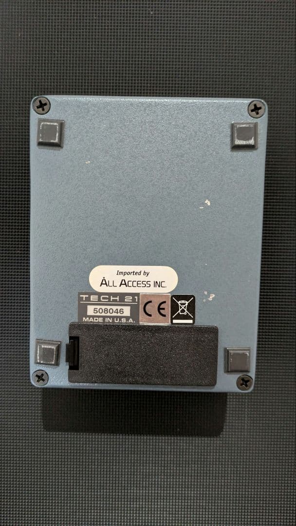 TECH 21 Sansamp VT Bass ベースエフェクター