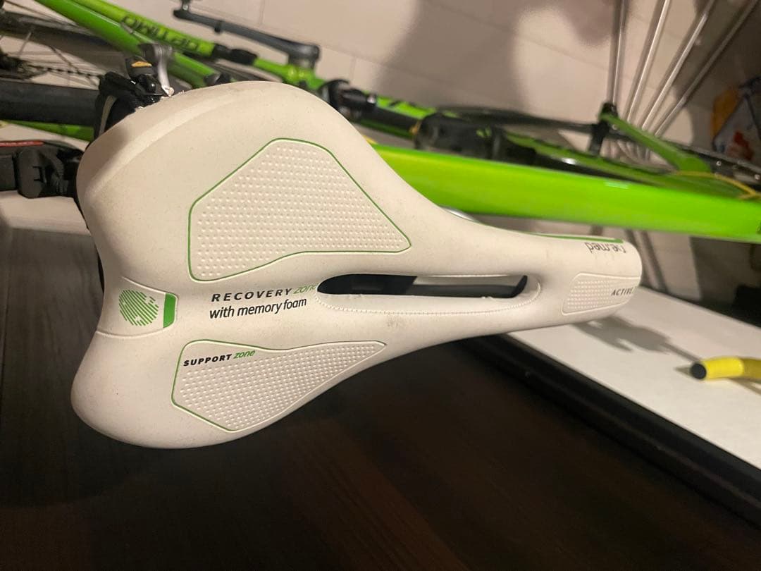 Cannondale オプティモ　ロードバイク