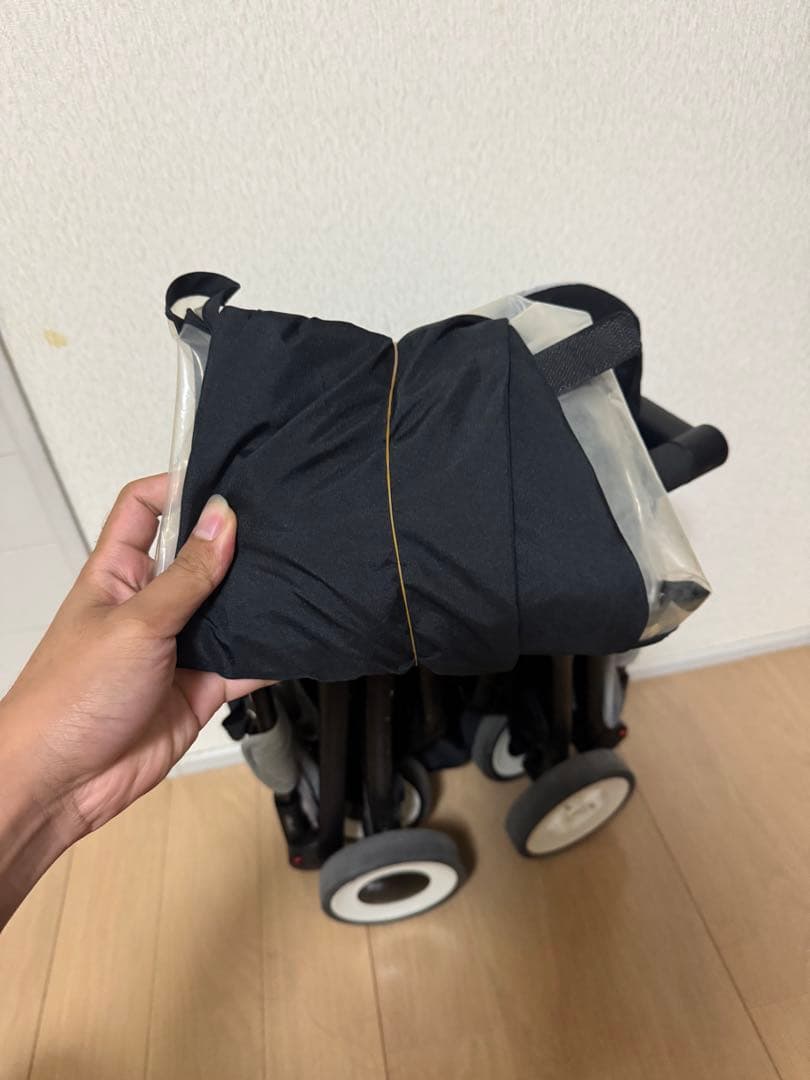 Cybex LIBELLE 2022年モデル、レインカバー付