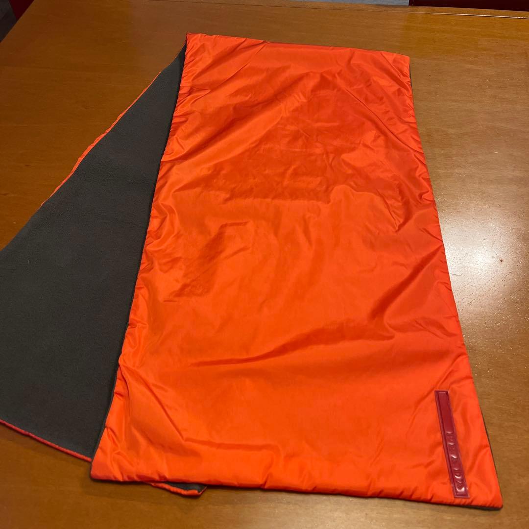 PRADA オレンジ マフラー フリース/ナイロン