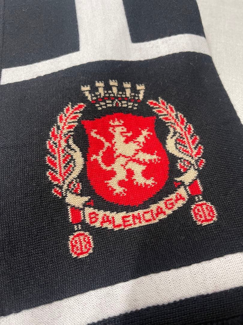 未使用品BALENCIAGA ブラック サッカーマフラー Tokyo
