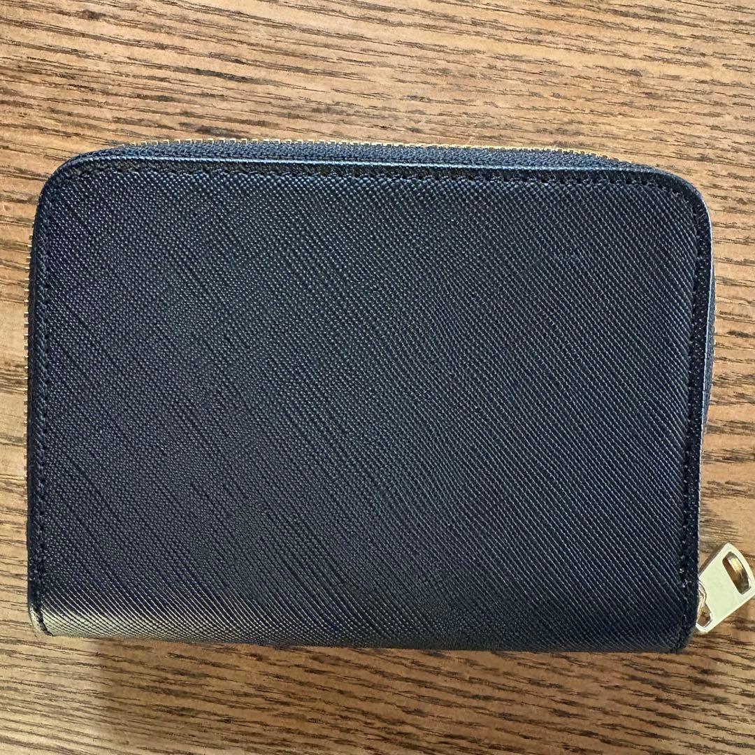 【◎】A.P.C. アーペーセー 二つ折りレザー財布