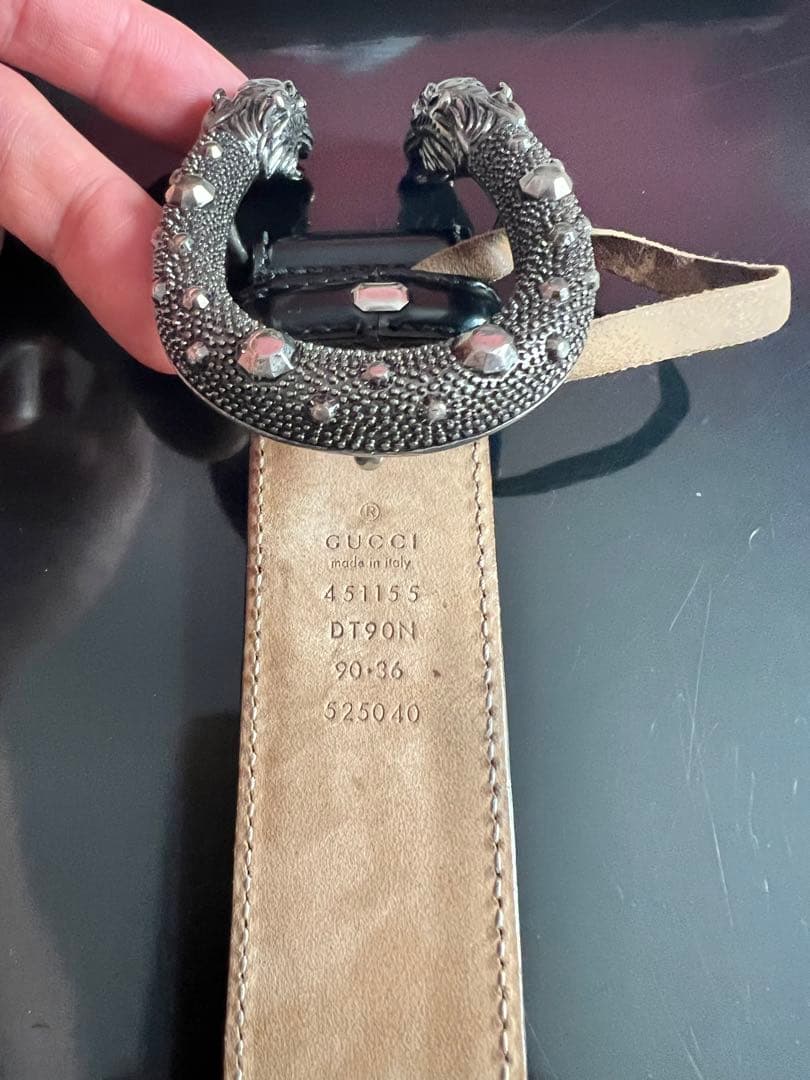 GUCCI ベルト　タイガーヘッドバックル レザー ブラック