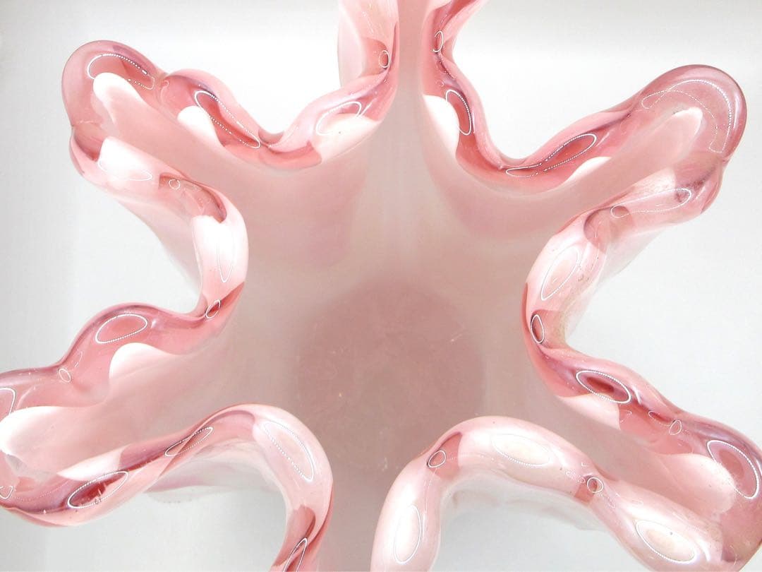 【美品】　花瓶　ガラス　オーロラ　ピンク　約27cm×17.5cm　約2494g