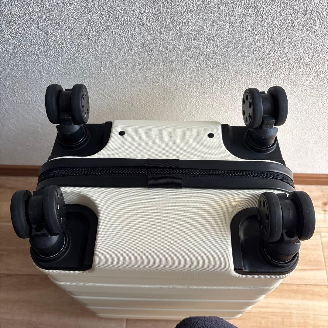 無印良品　キャリーケース　19L ホワイト　美品　最安値
