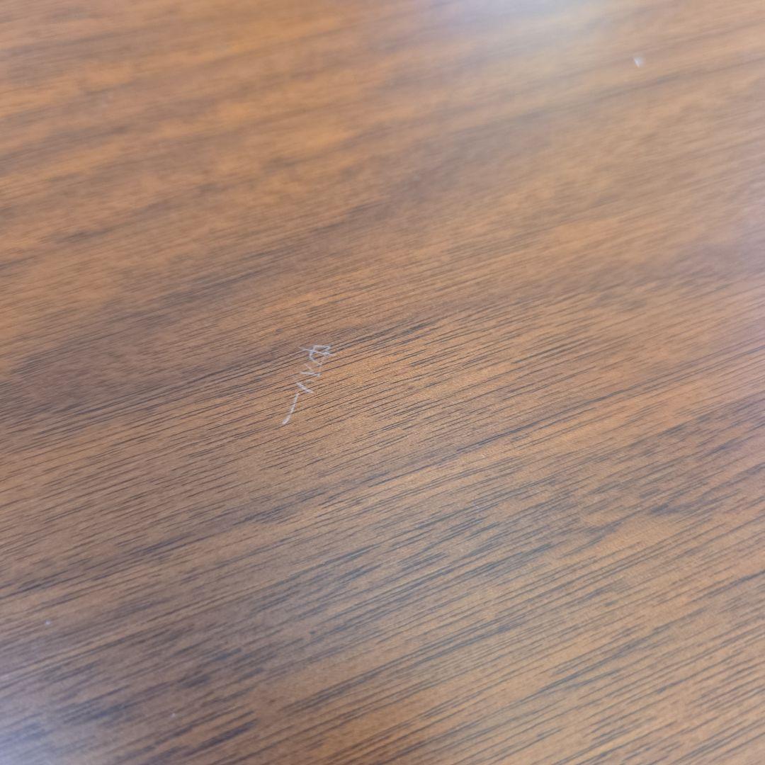 カリモク円形　木製　ダイニングテーブル