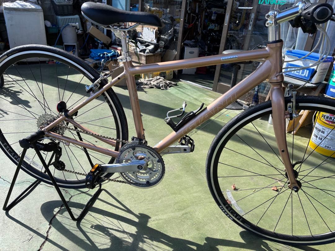 ジャイアント エスケープ R3 シャンパンゴールド