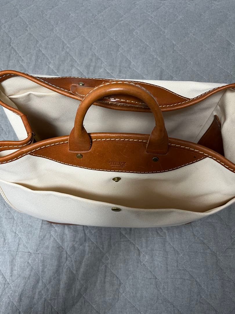 HERZ ヘルツ キャンバスのボストントート(期間限定販売商品)