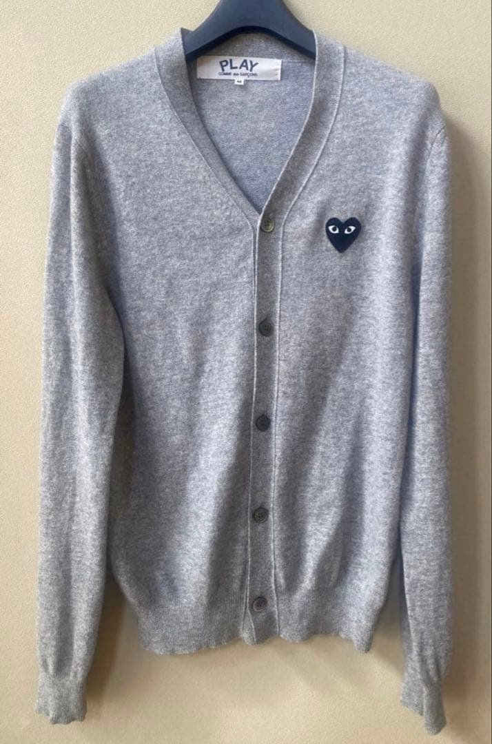 PLAY コムデギャルソングレー カーディガン ハート刺繍