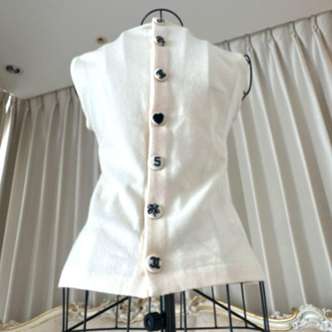 CHANELノースリーブニット♡バックボタン♡ココマーク 38