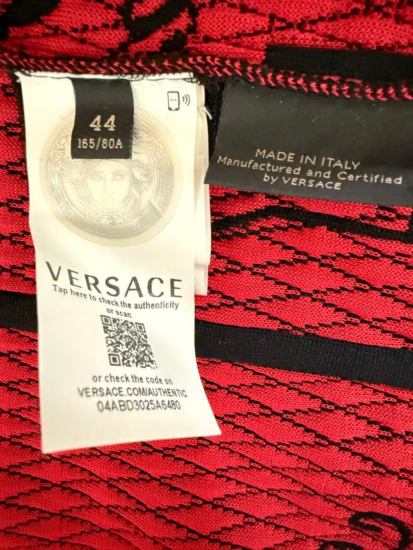 VERSACE 黒赤プリント ジャンパー 【美品】