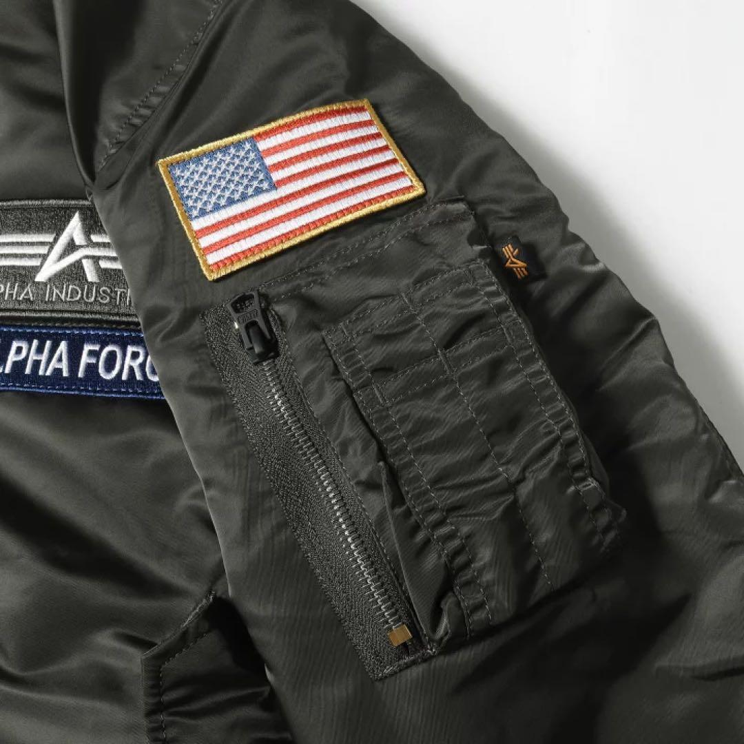 ジャケット・アウター Alpha Industries MA-1 Thunderbird XL