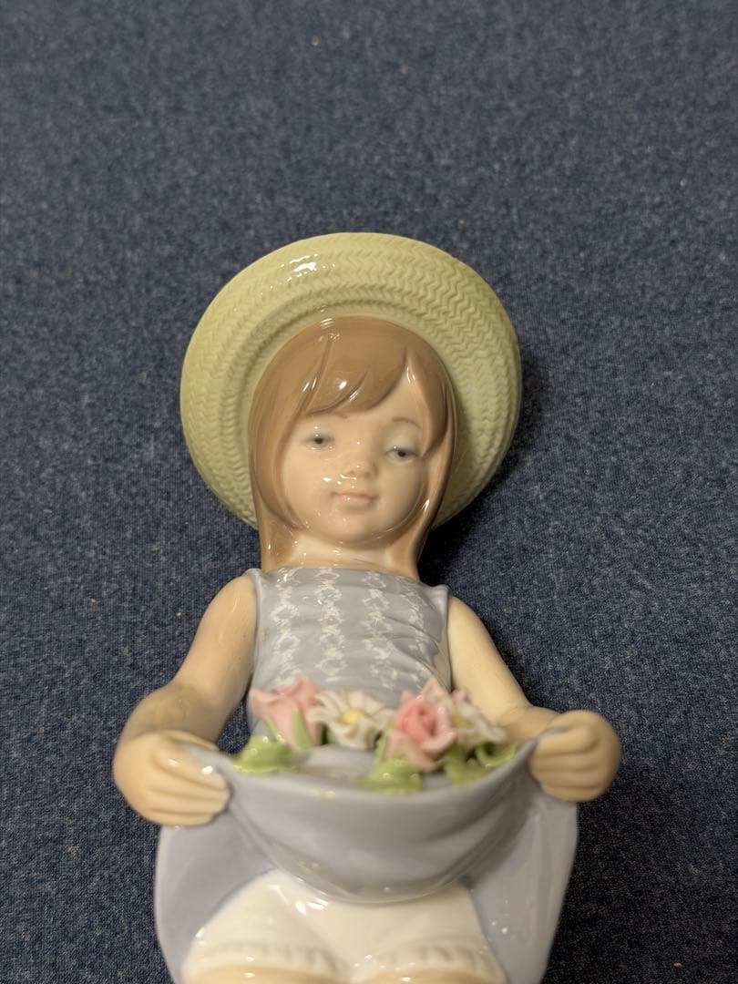 廃盤希少 スカートに花いっぱい LLADRO リヤドロ 少女 アンダーウェア陶器