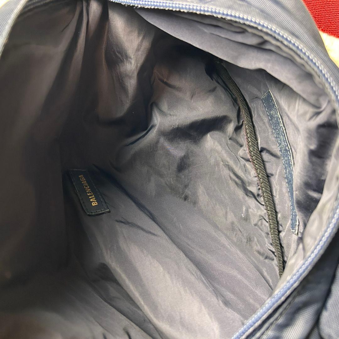 【希少】 BALENCIAGA ナイロン 刺繍 ボディバッグ ネイビー