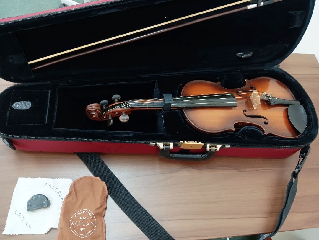 鈴木ヴァイオリン　楽器　No11 4/4 ケース付き
