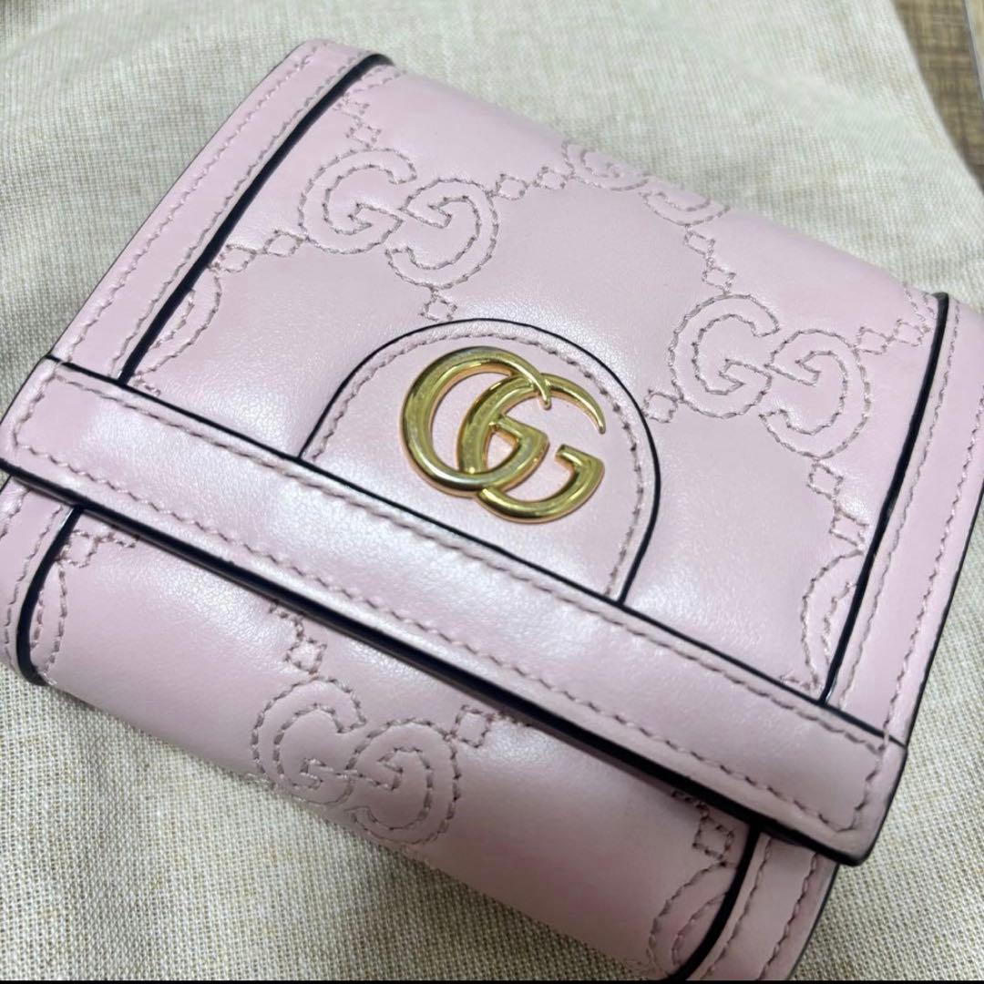 GUCCI 三つ折り財布　レザーウォレット　ミニウォレット