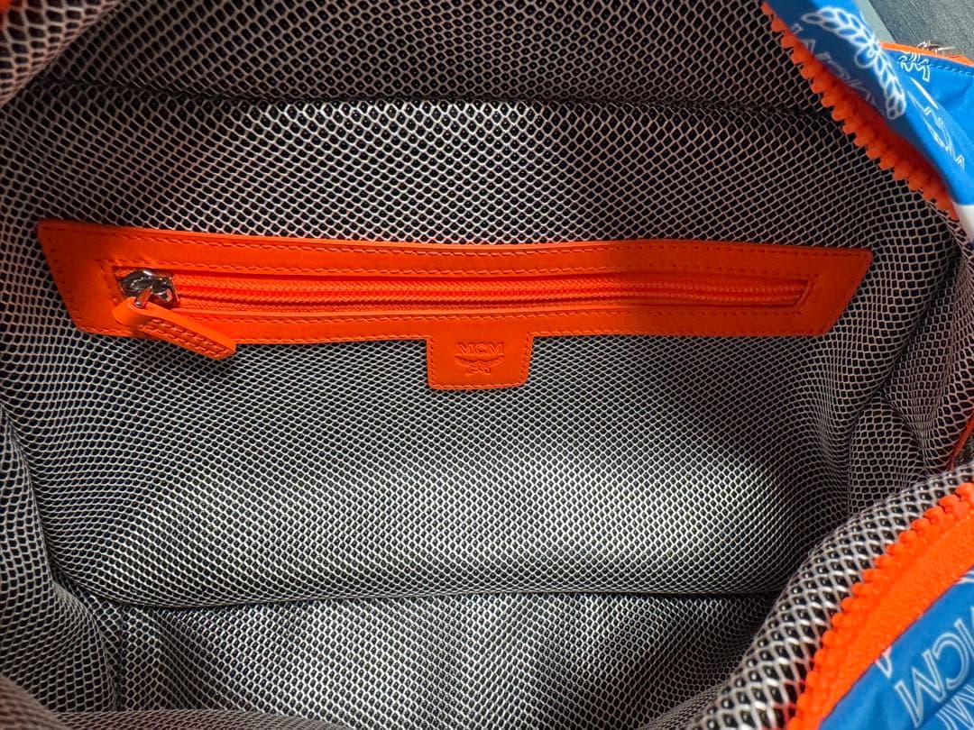 MCM メッセンジャーバッグ 青
