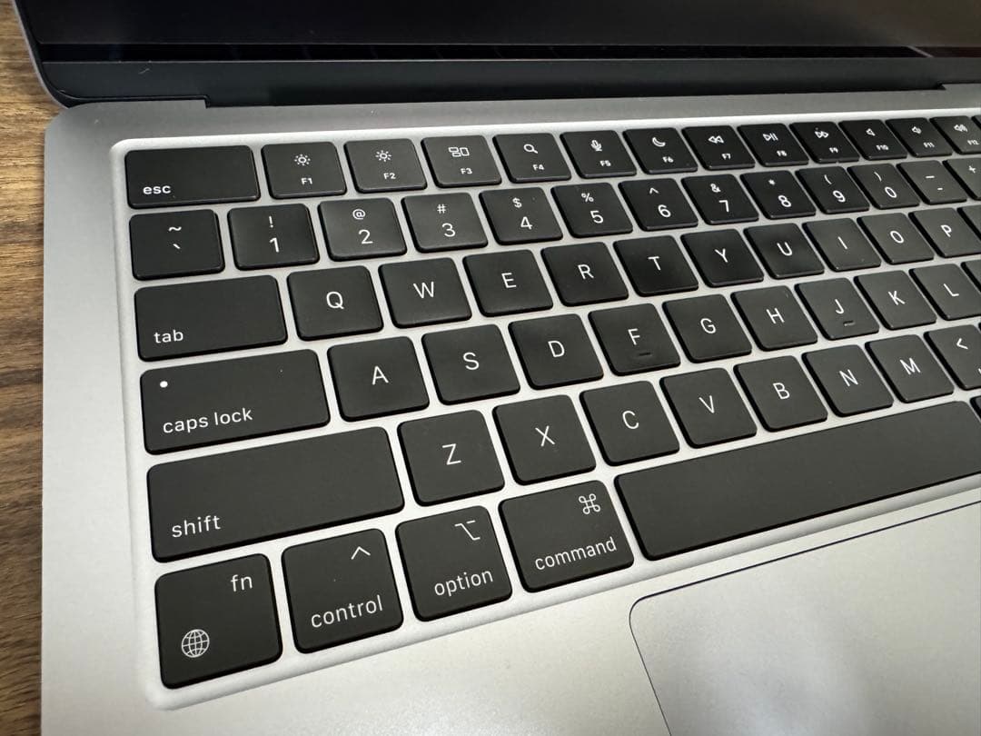 MacBook Air M3 13\" メモリ16GB SSD512GB US配列