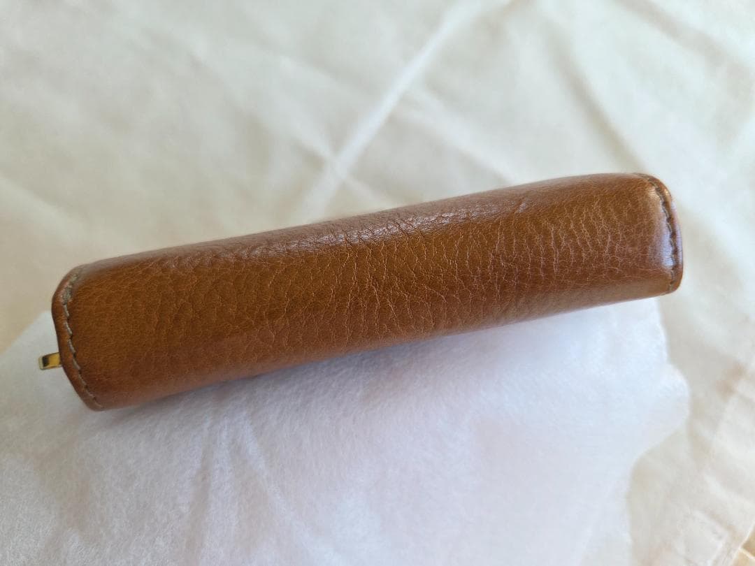 イルビゾンテ レザー 二つ折り財布 シボ ウォレット キャメルブラウン