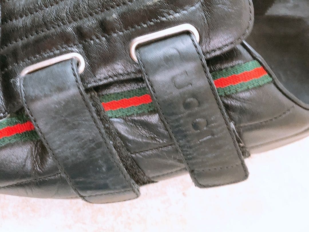 S*様 GUCCI グッチ ブラックレザー スニーカー 黒 マジックテープ メン