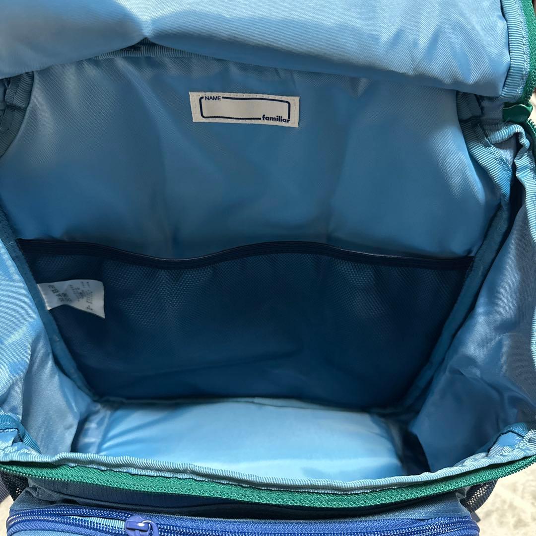 【新品】familiar リュックサック バッグ 車 完売商品 青 男の子