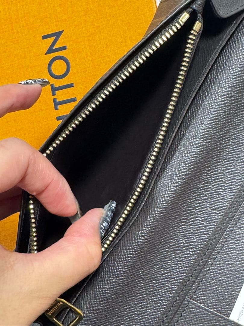 LOUIS VUITTON ヴィトン　HUMANMADE 長財布