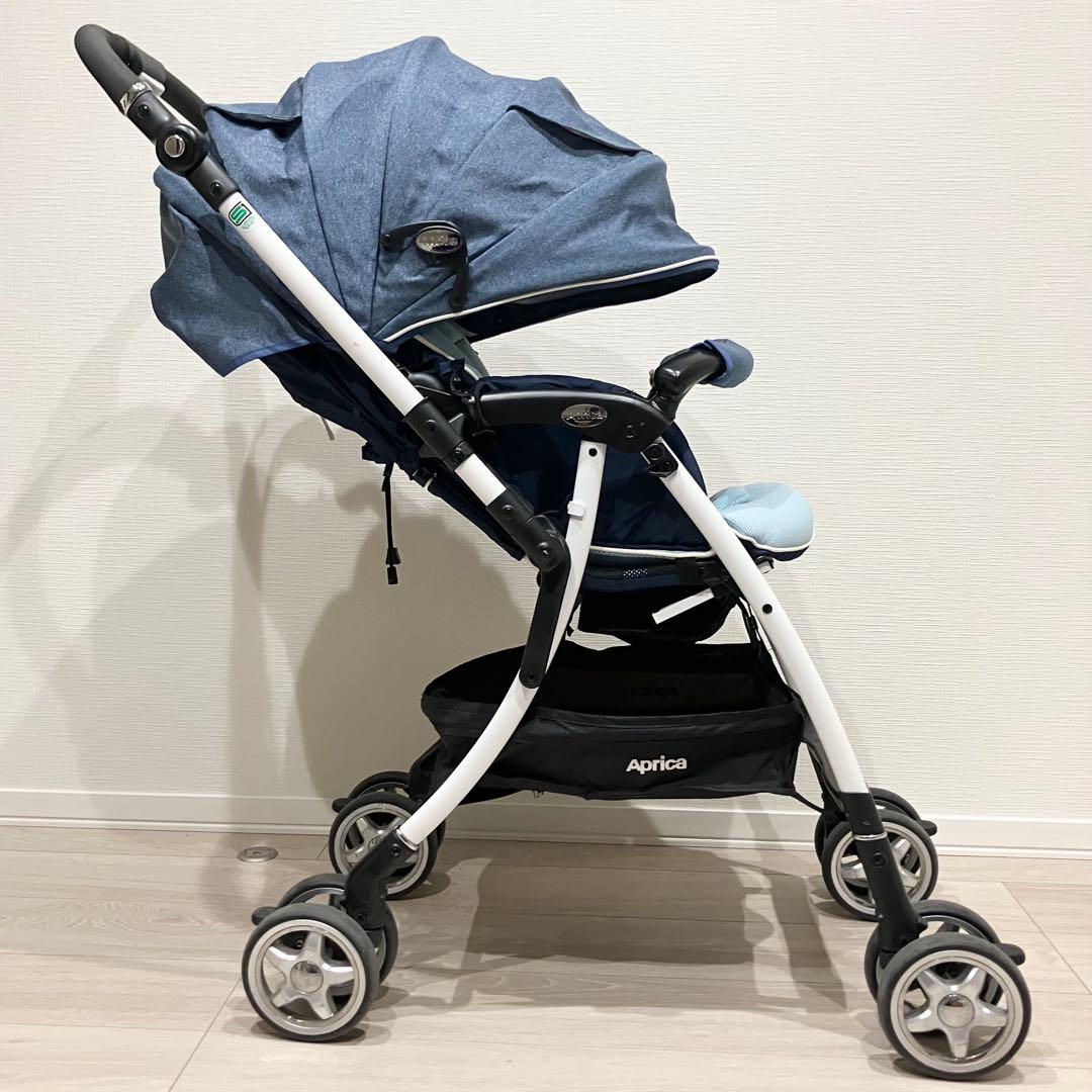 ラクーナビッテ　アップリカ　ベビーカー　アカチャンホンポ限定モデル　ブルー