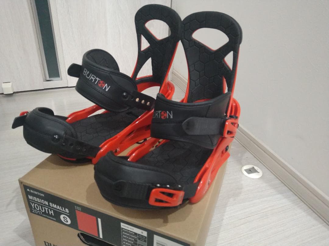 BURTON MISSION SMALLS YOUTH ビンディング