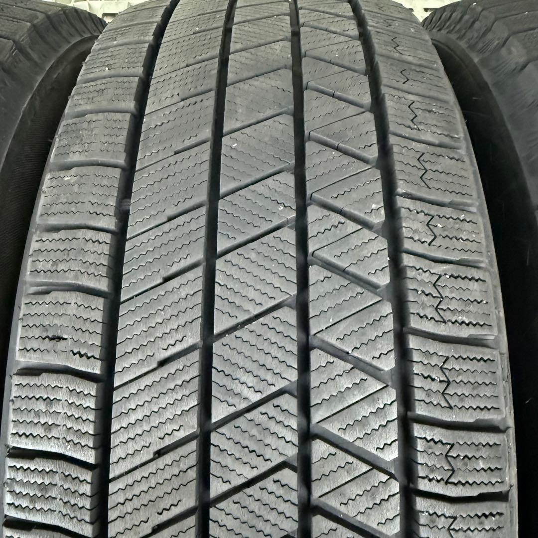 A①215/55R17 ブリヂストンVRX3スタッドレスタイヤ４本
