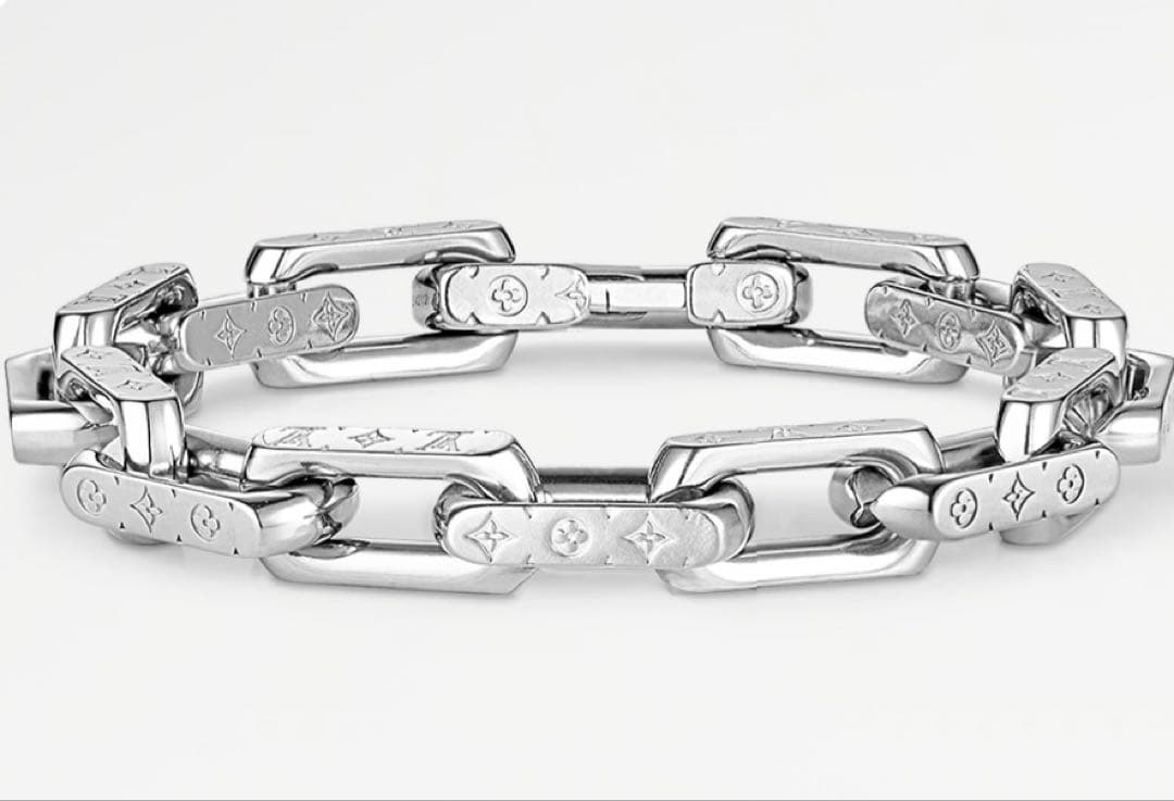 LouisVuittonメンズブレスレット　silver