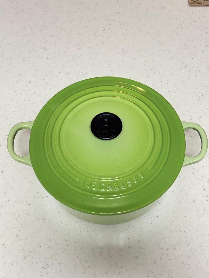 LE CREUSET グリーン 両手鍋 22cm 美品