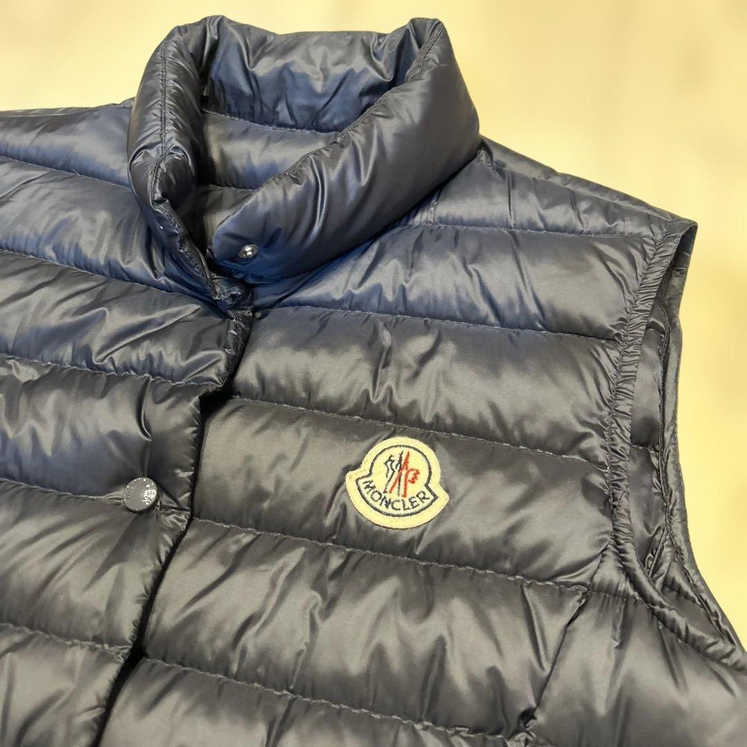 モンクレール　ダウンベスト　0