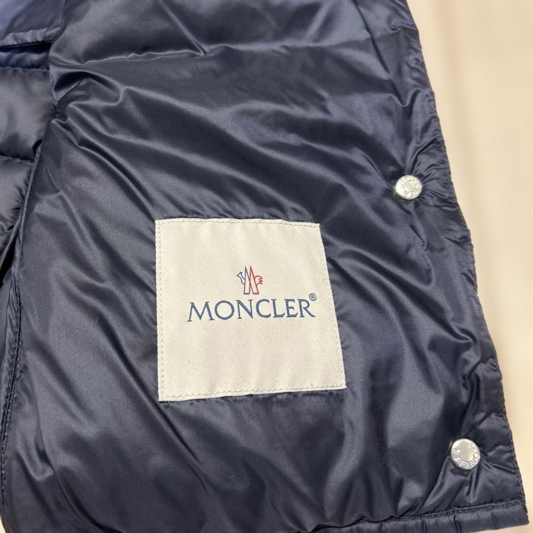 モンクレール　ダウンベスト　0