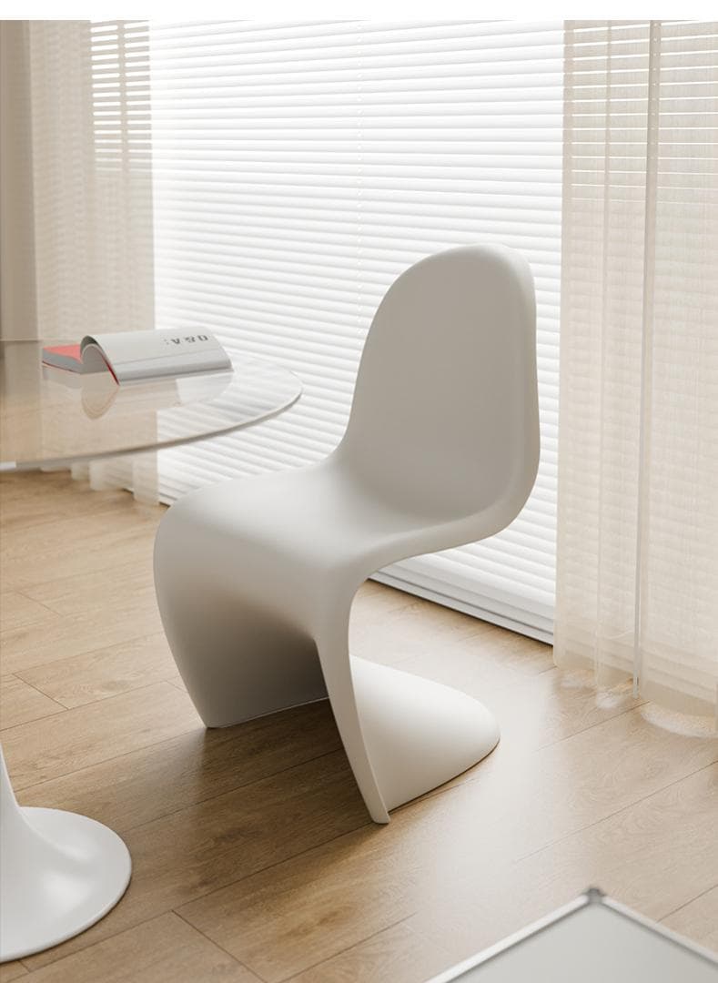単品 白 モダンチェア パントンチェア リプロダクト 屋外 屋内 積み重ね
