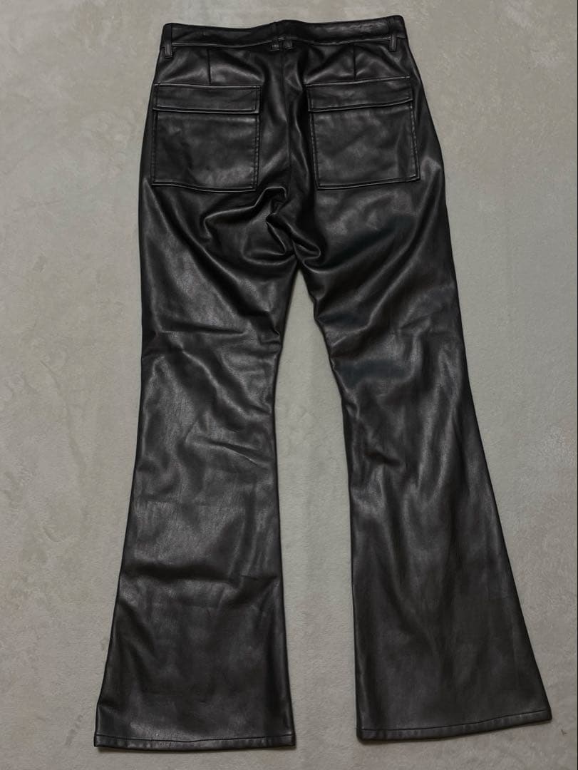 JUHA ユハ　SYNTHETIC LEATHER TAPERED レザーパンツ