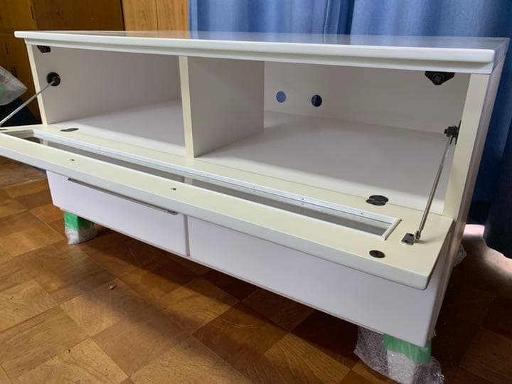 ニトリ　テレビ台　白　ブラウン管テレビ推奨