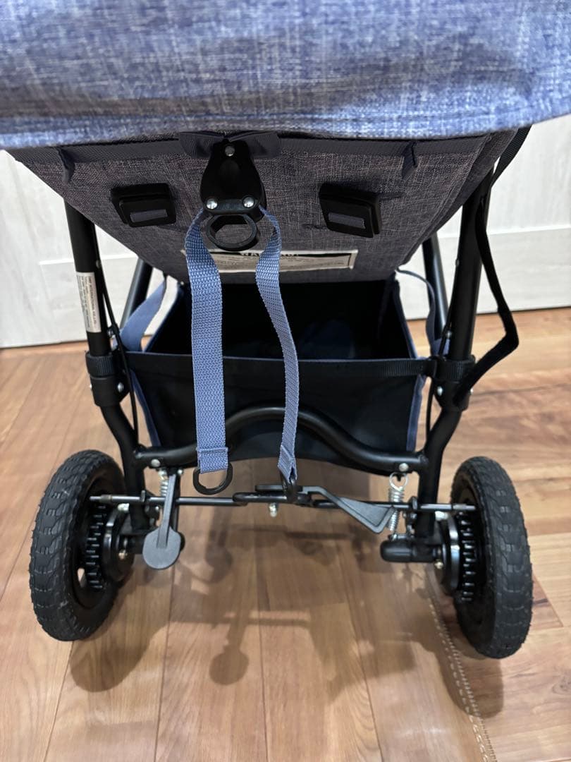 Lucrezia 　AIRBUGGYエアバギー　ココプレミア フロムバース