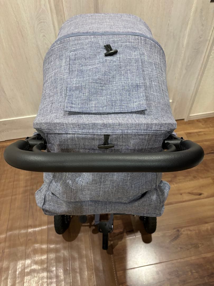 Lucrezia 　AIRBUGGYエアバギー　ココプレミア フロムバース