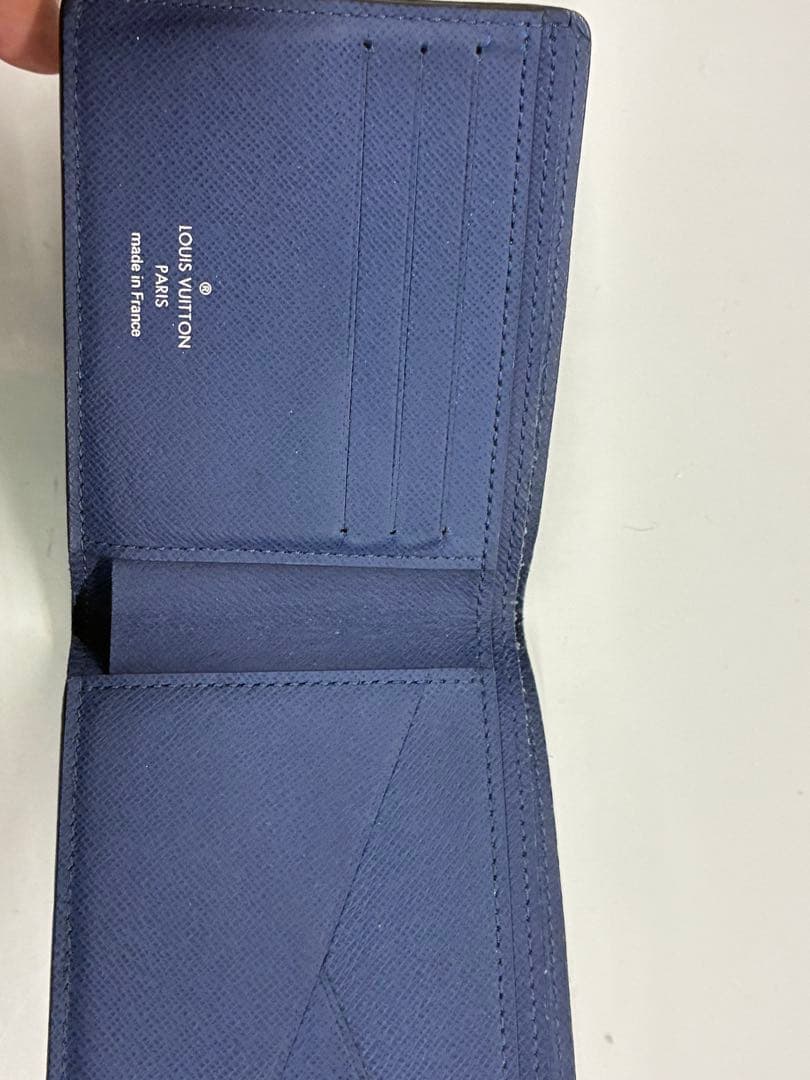 LOUIS VUITTON 青 二つ折り財布