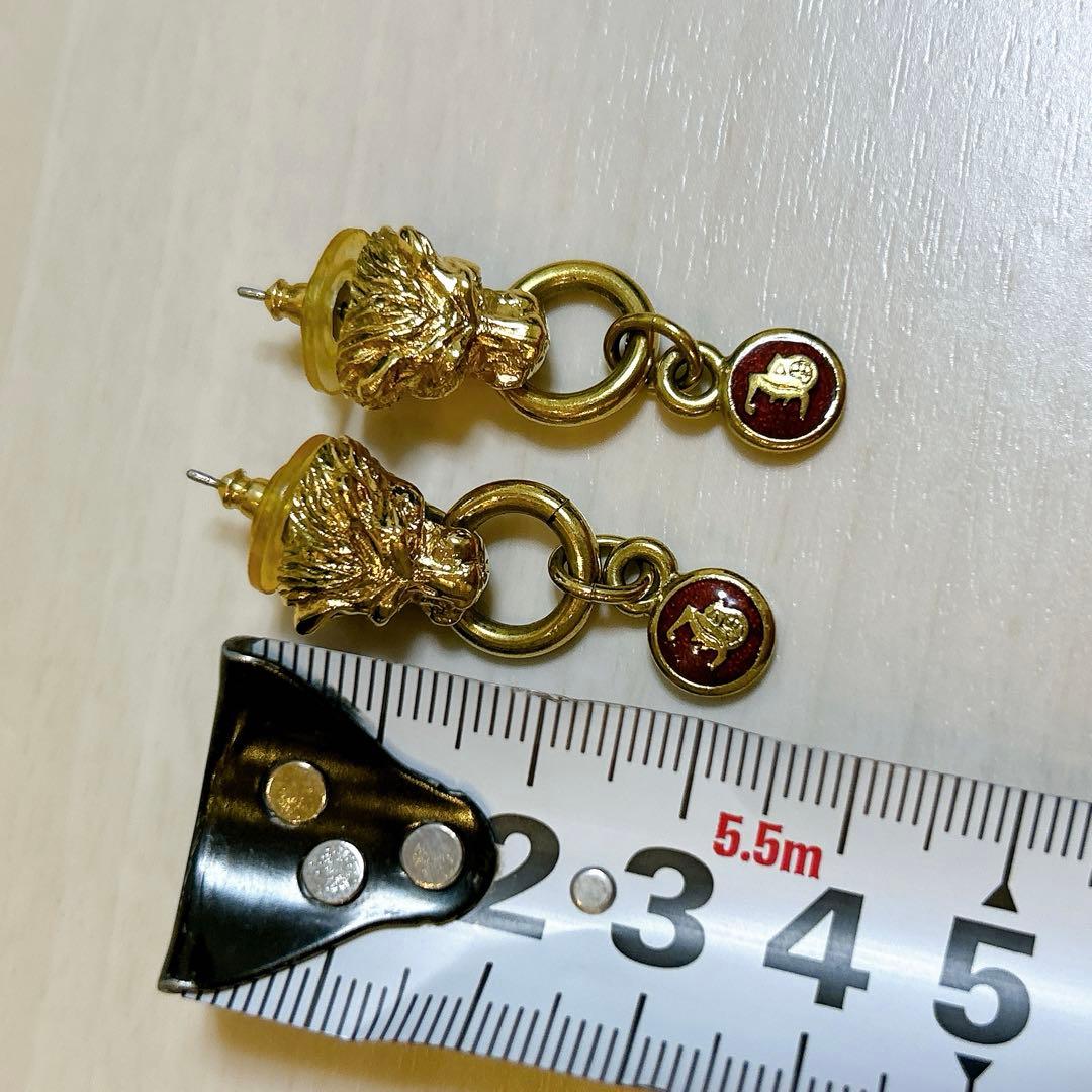 ライオンヘッド　ピアス　Leo ヴィンテージ