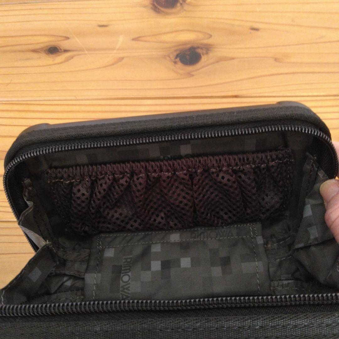 ANA RIMOWA ファーストクラス　アメニティポーチ　【黒】