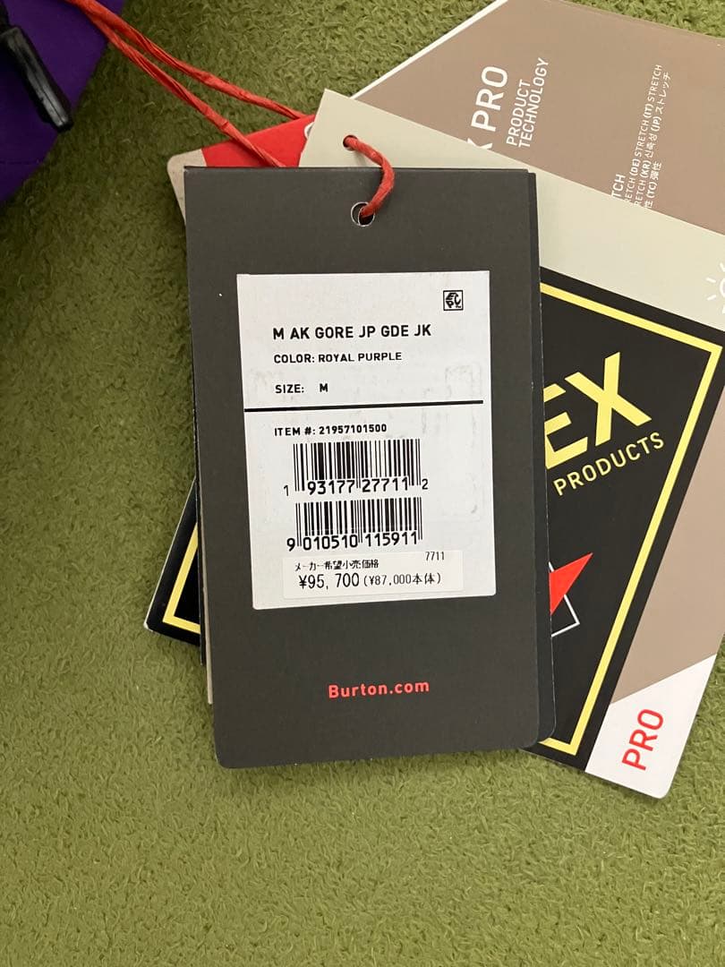 Burton [ak] 457 GORE-TEX スノーボードジャケット M
