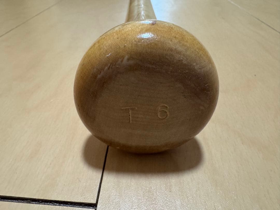 金本知憲さん直筆サイン入りバット