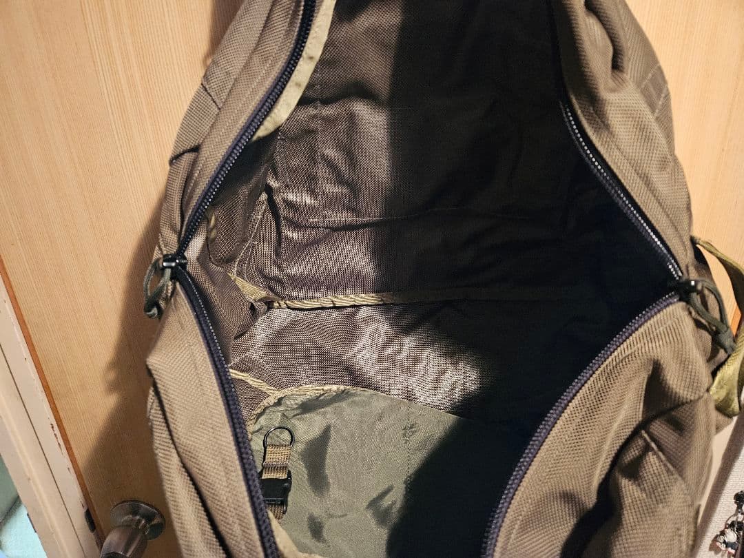 BRIEFING トートバッグ グレー/オリーブ