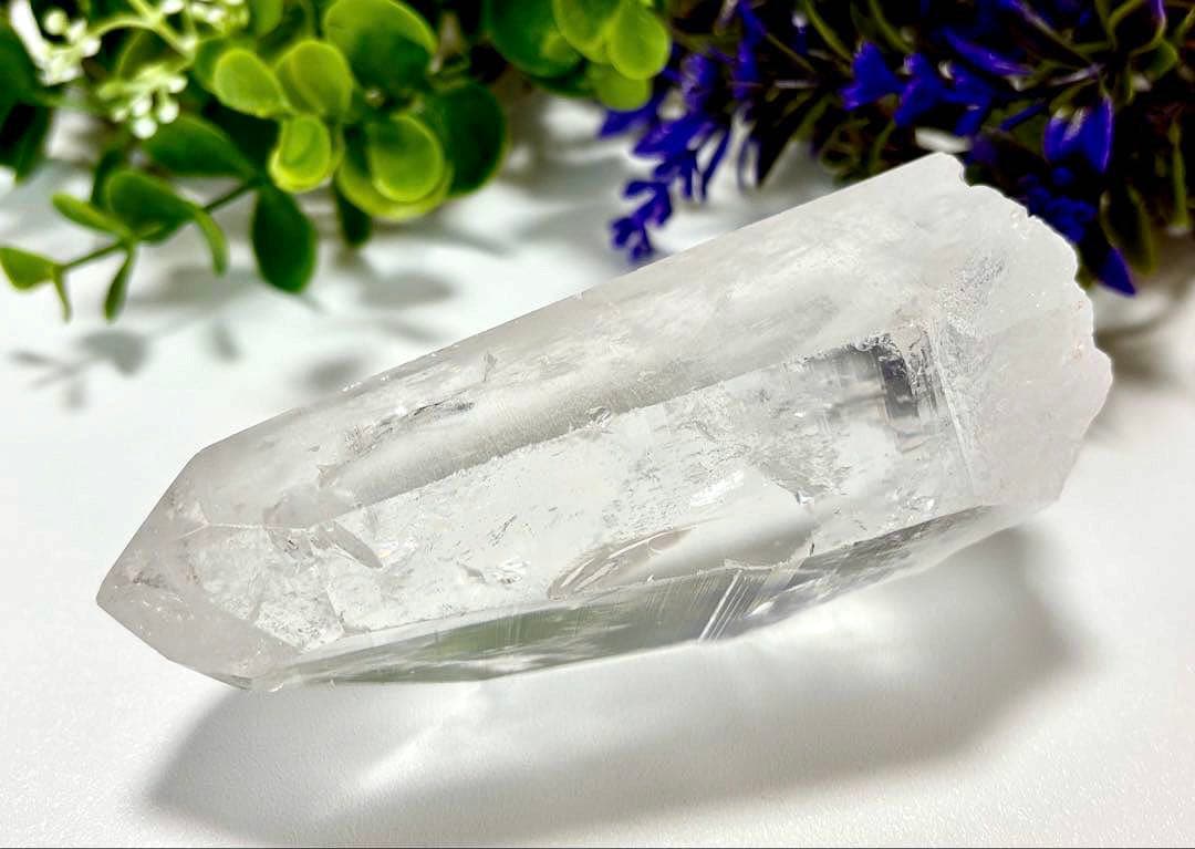 夢幻品質　奇跡の逸品　永遠の愛を願う水晶の究極形態　虹のマスターウラルレムリアン