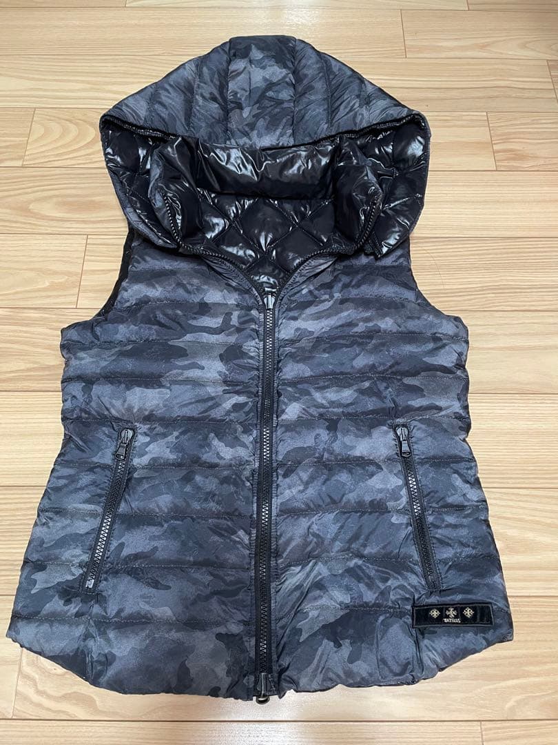 タトラス TATRAS 黒&カモフラ 迷彩 リバーシブル ダウンベスト 1