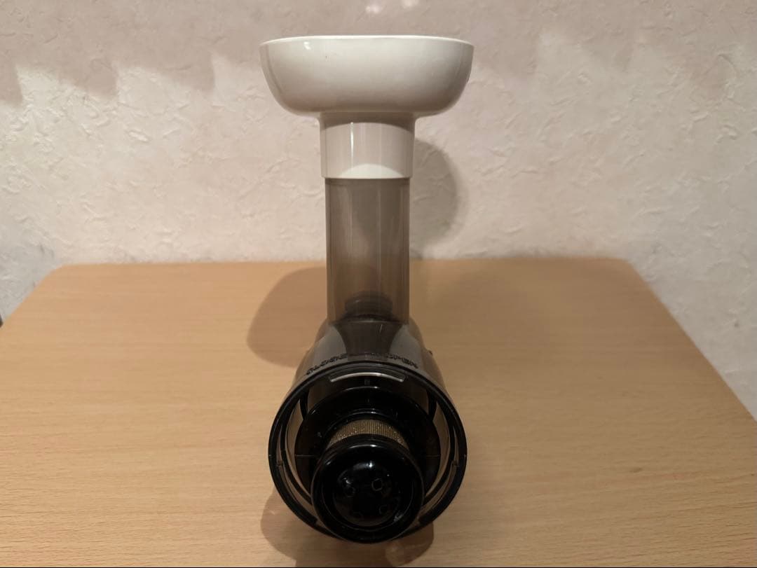 低速圧縮搾りジューサー　イキイキ酵素くん　DA-980