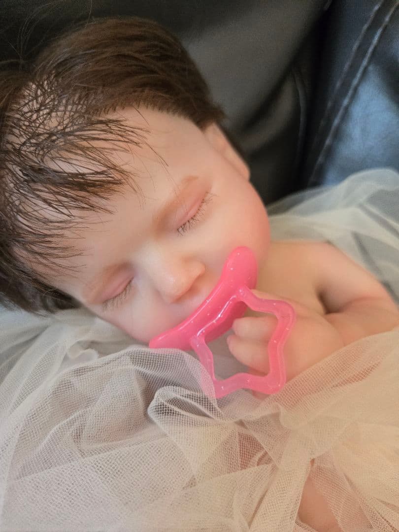 シリコンリボーンドール