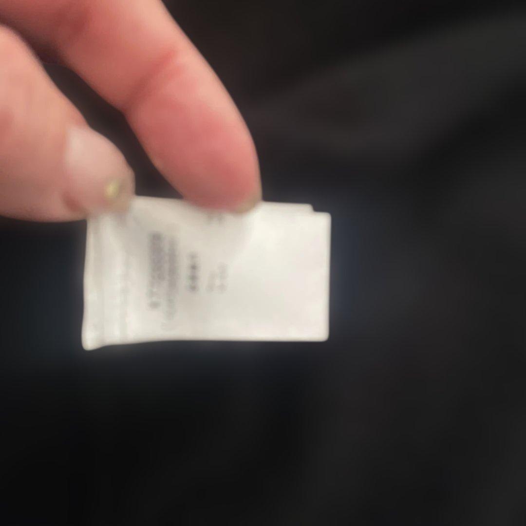 MOSCHINO ブラック カーディガン ニット　人気アイテム！ブラックカラー